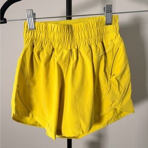 NWOT NEW Lululemon Track That Short 5"